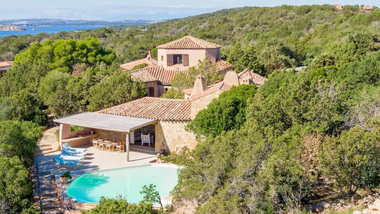 Casa Chenal 10, Emma Villas Arzachena 0*,  Italy